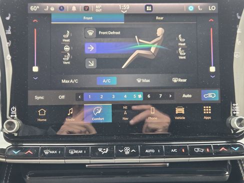 New 2026 Jeep Grand Wagoneer Limited AWD/4WD image 23
