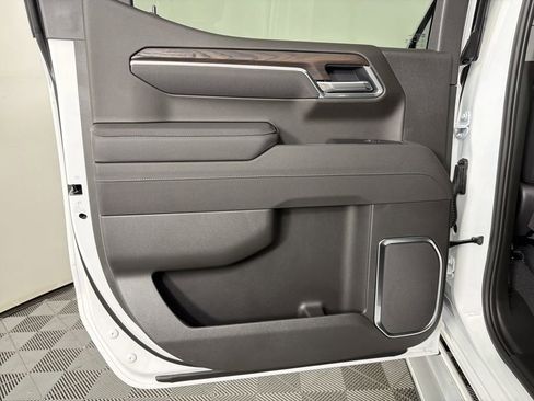 New 2026 GMC Sierra 1500 SLT w/ SLT Premium Plus Package image 19
