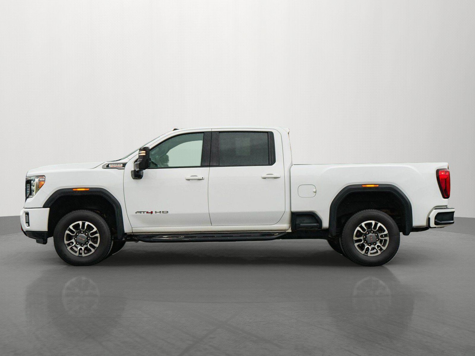 Used 2023 GMC Sierra 2500 AT4 w/ AT4 Preferred Package AWD/4WD image 4