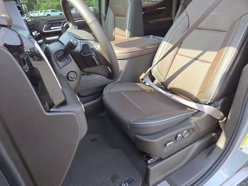New 2026 GMC Sierra 1500 Denali w/ Denali Reserve Package AWD/4WD image 29