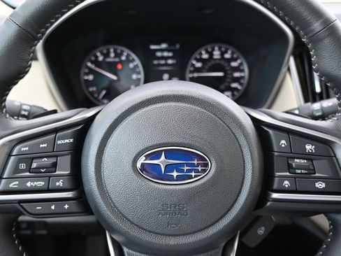 New 2025 Subaru Outback Limited image 29