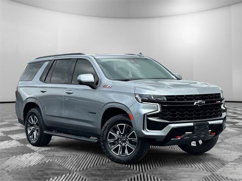 Used 2024 Chevrolet Tahoe Z71 w/ Luxury Package AWD/4WD image 1