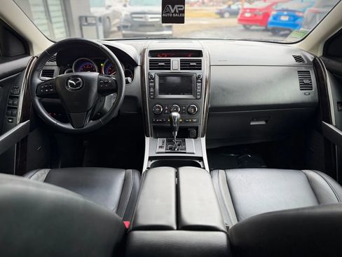 Used 2012 MAZDA CX-9 Grand Touring w/ Moonroof & Bose Audio Pkg image 11