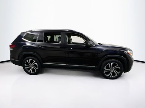 Used 2023 Volkswagen Atlas SEL AWD/4WD image 4