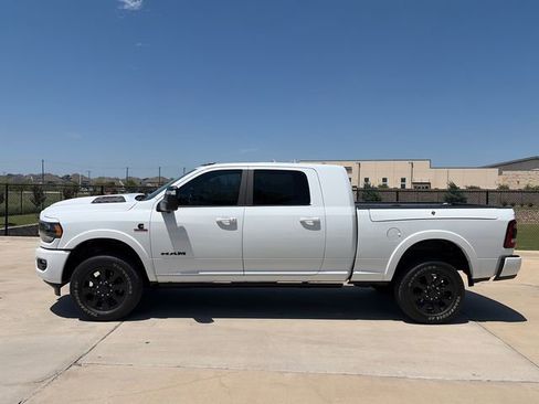 Used 2023 RAM 2500 Limited AWD/4WD image 6