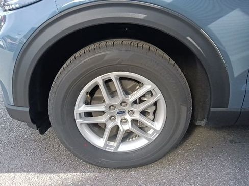 New 2026 Ford Explorer Active w/ Active Comfort Package RWD image 10