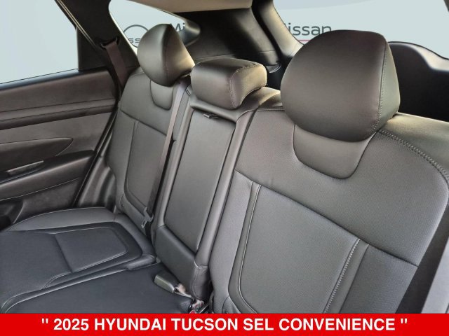 Used 2025 Hyundai Tucson SEL AWD/4WD image 36