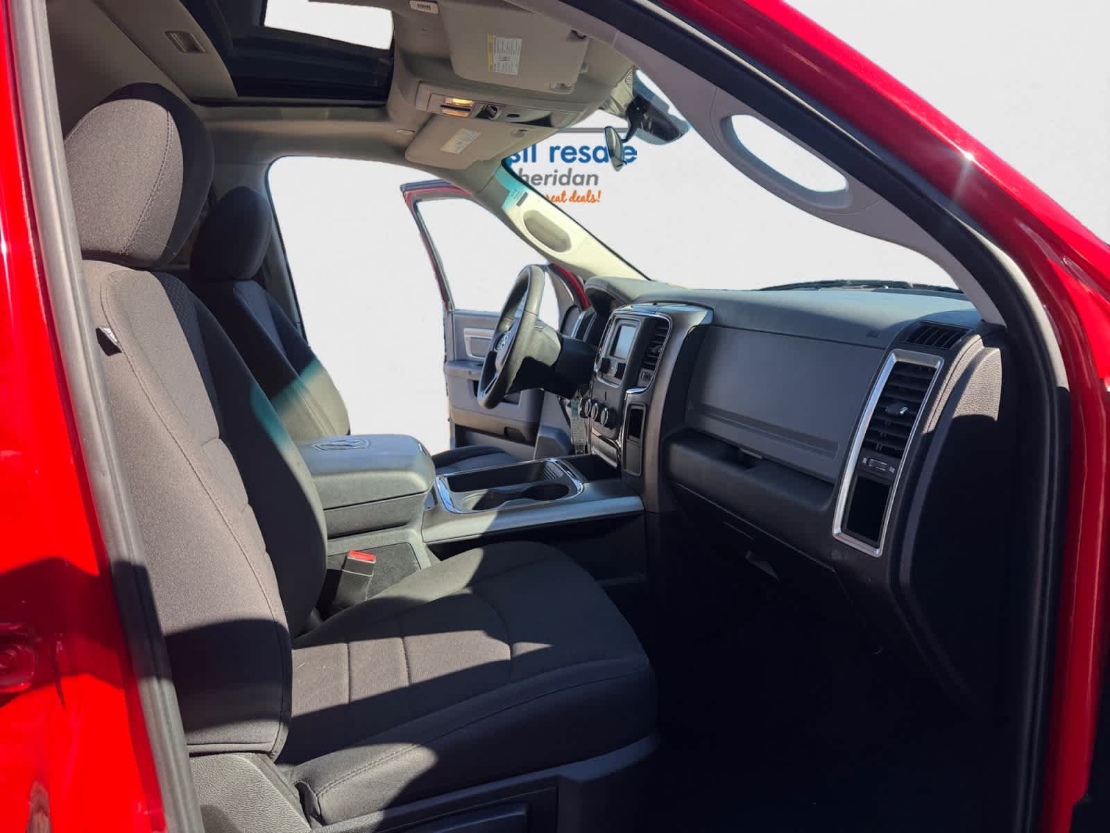 Used 2019 RAM 1500 Warlock AWD/4WD image 23