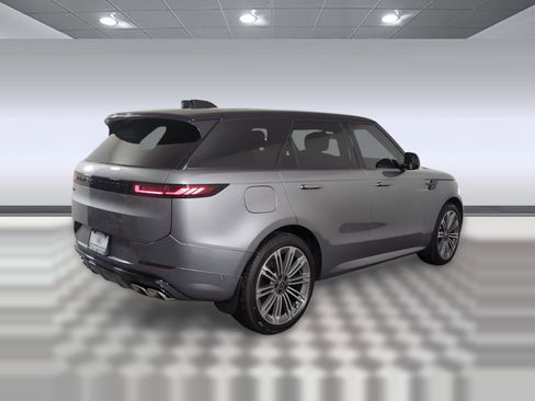 New 2025 Land Rover Range Rover Sport Dynamic SE image 8