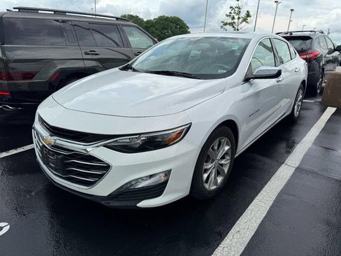 Used 2020 Chevrolet Malibu LT FWD image 3