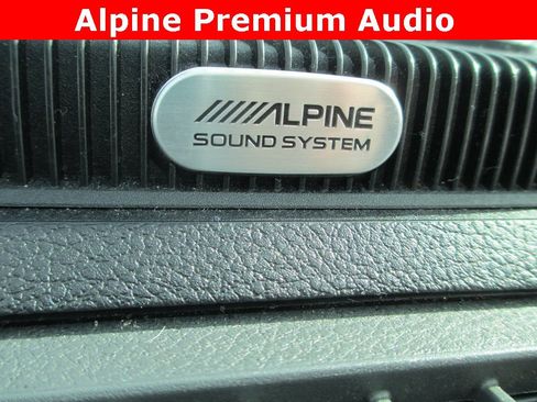 Used 2015 RAM 1500 Outdoorsman image 16