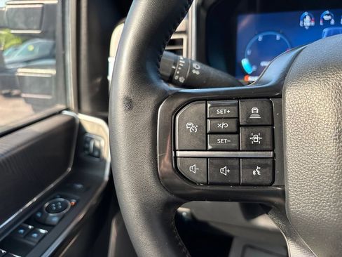 Used 2024 Ford F250 Platinum AWD/4WD image 19