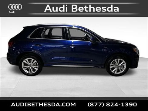 Used 2025 Audi Q3 2.0T Premium w/ Convenience Package image 8