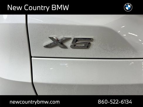 Used 2021 BMW X5 xDrive40i w/ Executive Package image 10
