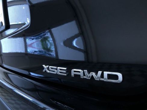 Certified 2025 Toyota Highlander XSE AWD/4WD image 15