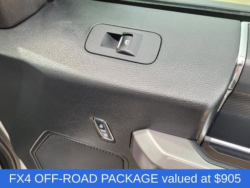 Used 2019 Ford F150 XLT w/ Equipment Group 302A Luxury AWD/4WD image 9