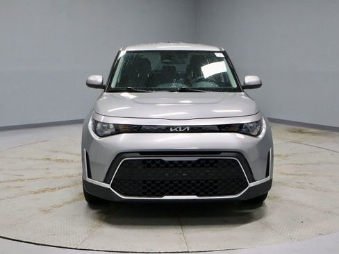 Used 2025 Kia Soul LX image 5