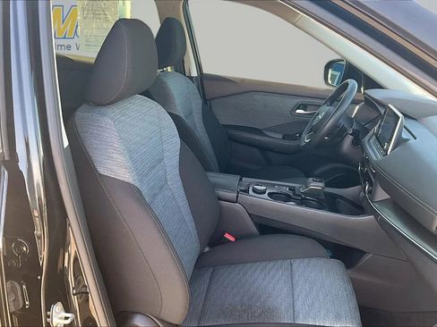Used 2023 Nissan Rogue SV AWD/4WD image 35