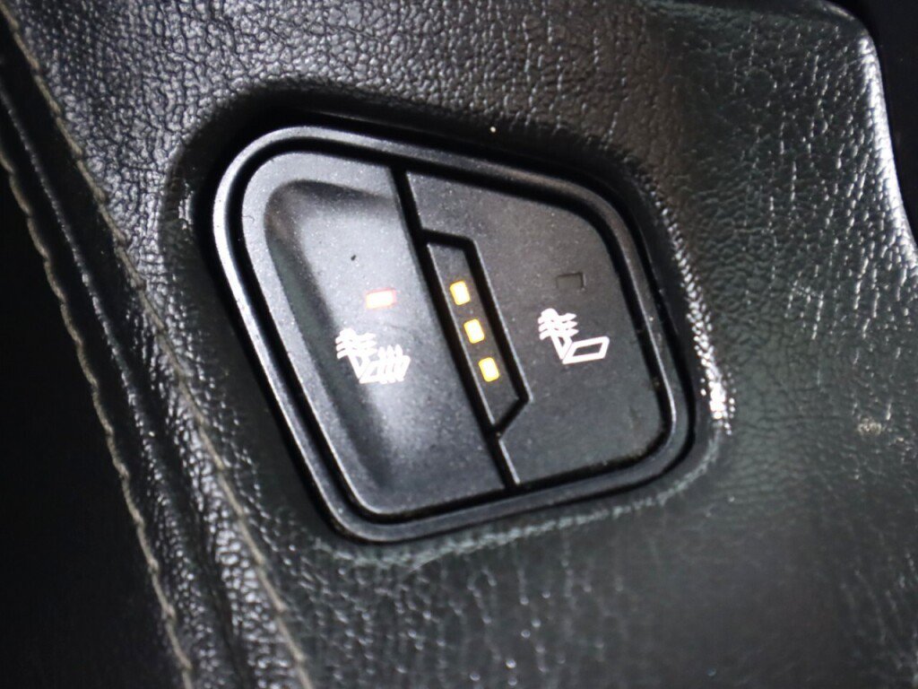 Used 2017 Chevrolet Tahoe LT AWD/4WD image 26