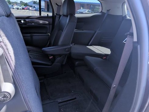 Used 2015 Buick Enclave Leather FWD image 27