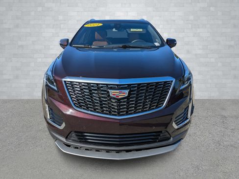 Used 2021 Cadillac XT5 Premium Luxury image 3