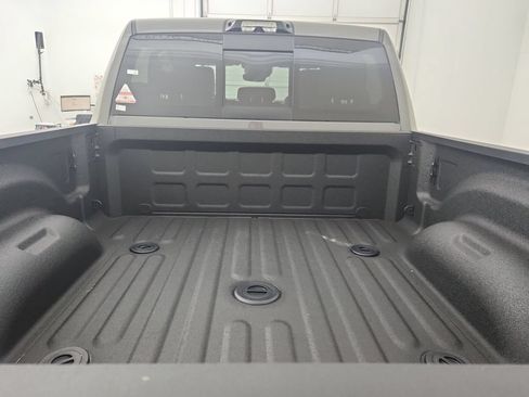 New 2026 RAM 2500 Laramie w/ Night Edition AWD/4WD image 30