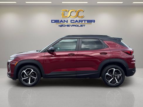 Used 2023 Chevrolet TrailBlazer RS w/ Convenience Package FWD image 2