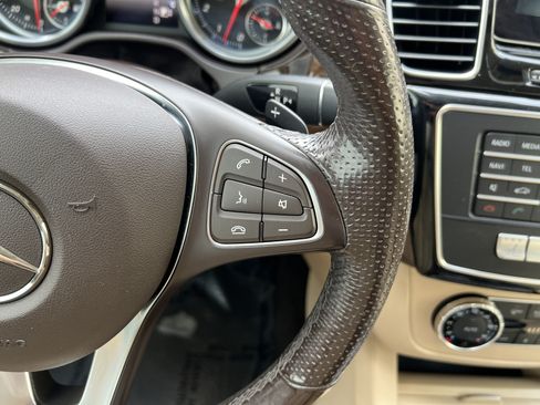 Used 2018 Mercedes-Benz GLE 350 4MATIC image 30