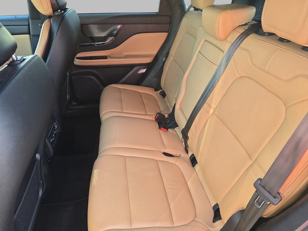 Used 2020 Lincoln Corsair Reserve AWD/4WD image 15