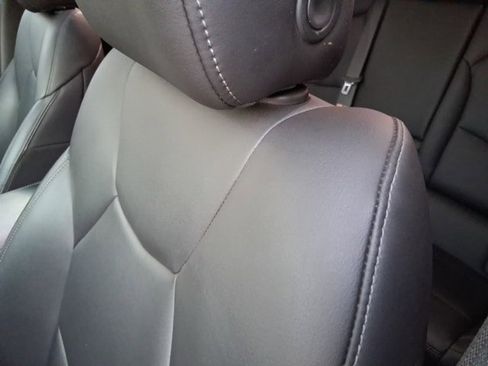 Used 2022 Cadillac CT4 Luxury w/ Sun And Sound Package image 19