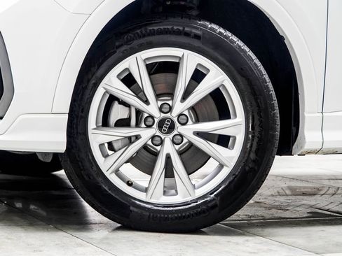 Used 2025 Audi Q3 2.0T Premium AWD/4WD image 3