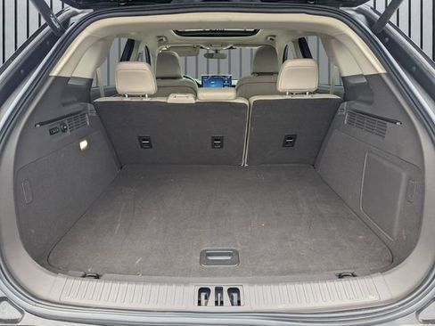 Certified 2022 Lincoln Nautilus Reserve w/ Equipment Group 201A image 6