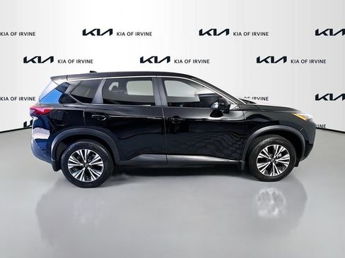 Used 2023 Nissan Rogue SV AWD/4WD image 8