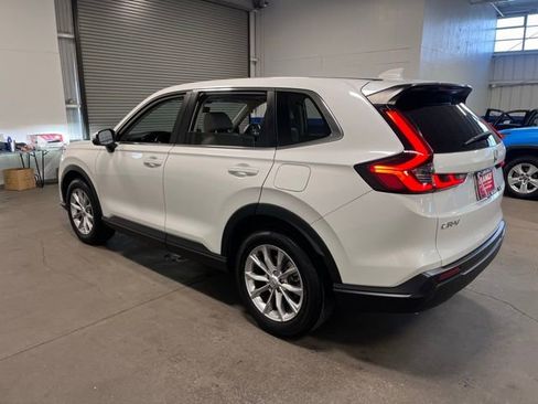 Used 2023 Honda CR-V EX-L image 5