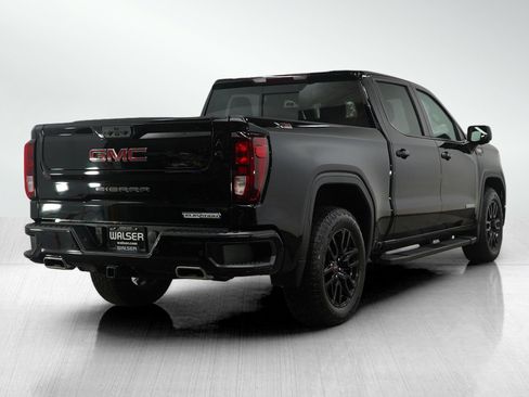Used 2022 GMC Sierra 1500 Elevation w/ Elevation Premium Package image 5