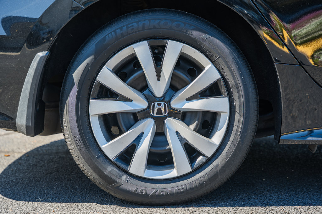 Used 2024 Honda Civic LX image 13