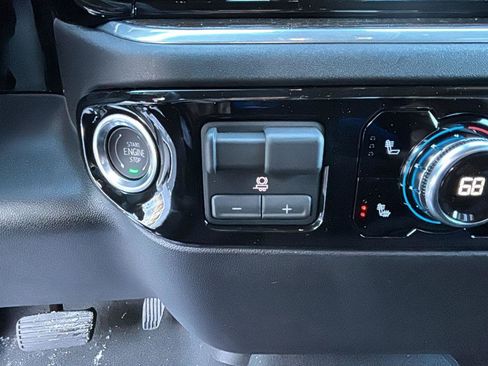 New 2026 GMC Sierra 1500 Elevation image 21