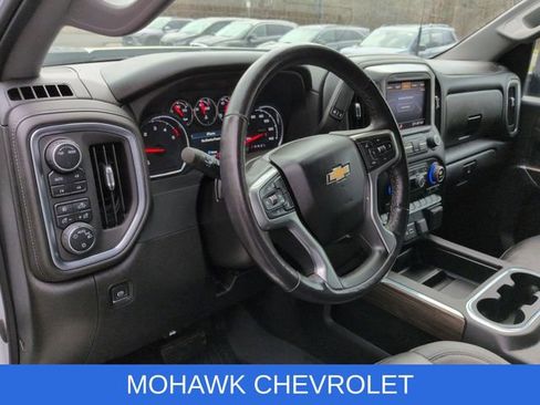 Used 2022 Chevrolet Silverado 2500 LT w/ Convenience Package image 11