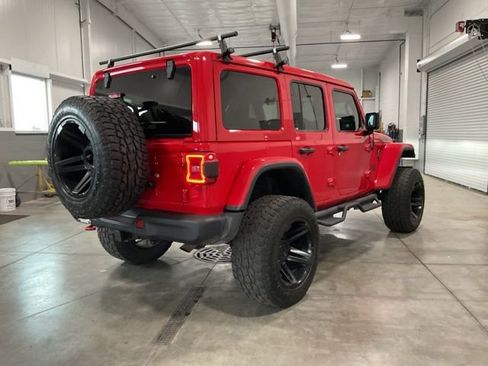 Used 2019 Jeep Wrangler Unlimited Rubicon w/ Uconnect 4C Nav & Sound Group AWD/4WD image 6