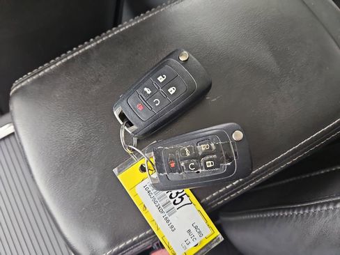 Used 2013 Buick LaCrosse Touring image 30