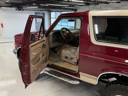 Used 1996 Ford Bronco AWD/4WD image 18