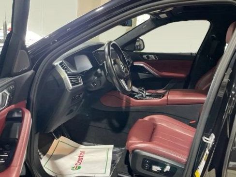 Used 2021 BMW X6 M50i w/ Executive Package AWD/4WD image 9
