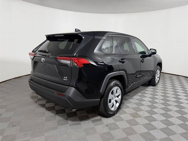 Certified 2023 Toyota RAV4 LE AWD/4WD image 5
