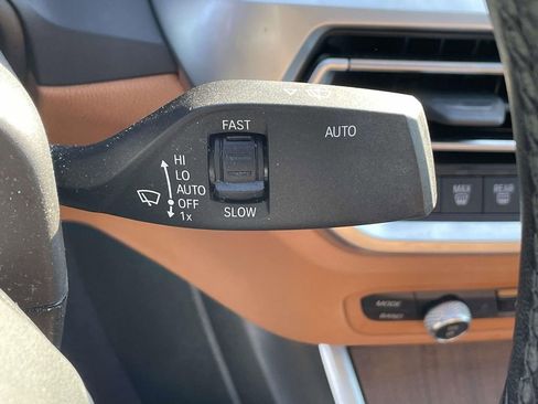 Used 2020 BMW 330i Sedan w/ Convenience Package image 23