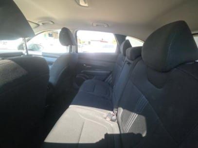 Used 2025 Hyundai Tucson SEL FWD image 16