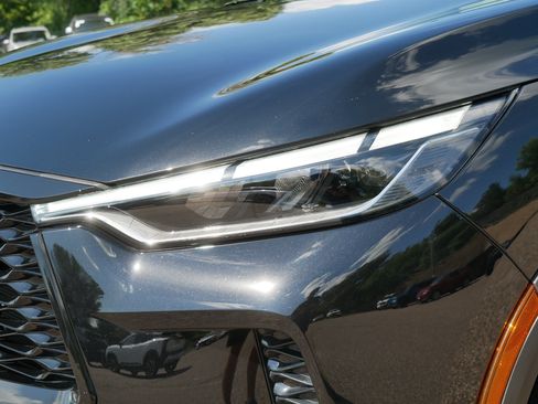 Used 2023 INFINITI QX60 Pure AWD/4WD image 16