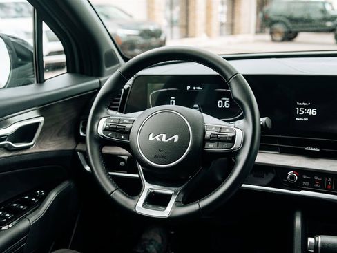 Used 2025 Kia Sportage X-Line image 21