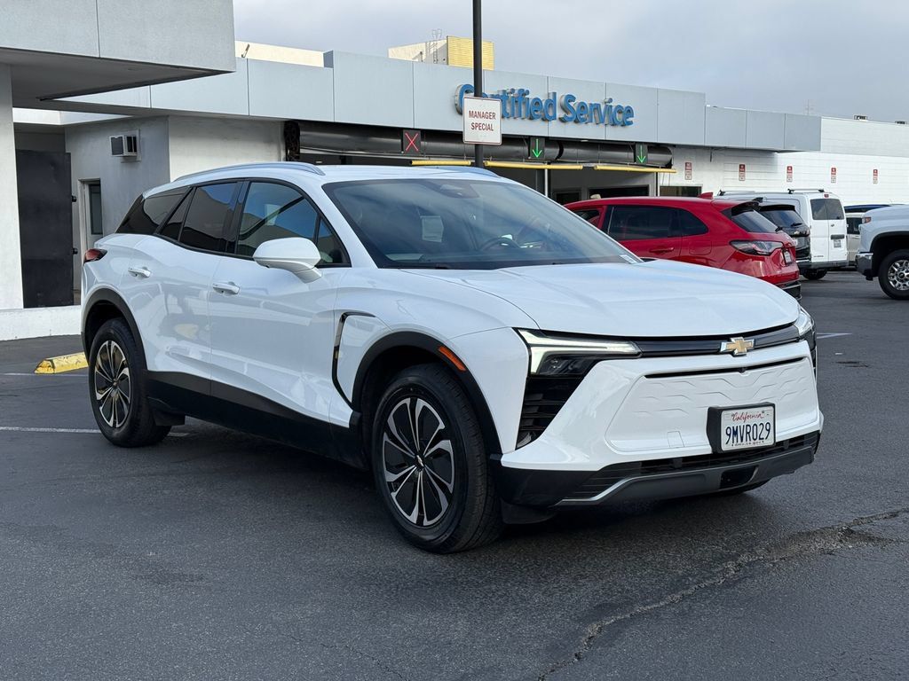 Used 2024 Chevrolet Blazer EV LT AWD/4WD image 5