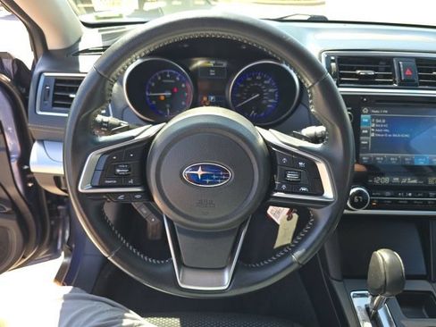 Used 2018 Subaru Outback 2.5i Premium AWD/4WD image 21