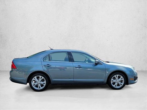 Used 2012 Ford Fusion SE FWD image 4